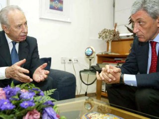 Bassolino e Shimon Peres