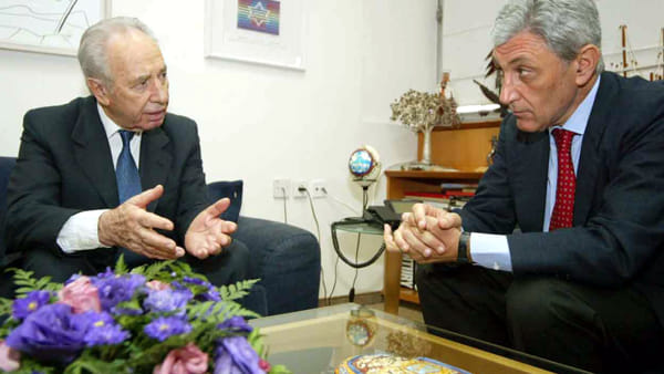Bassolino e Shimon Peres